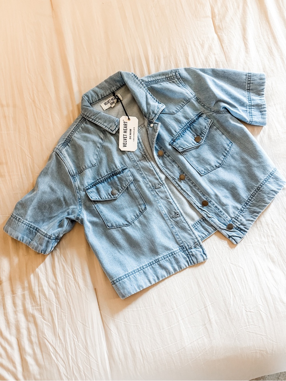 NWT Velvet Heart Light Wash Blue Cropped Women’s Denim Jacket